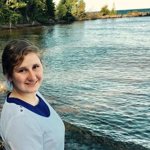 Meet your Posher, Lori